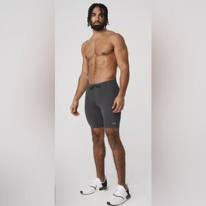 ALO Men’s 9” Warrior Compressive Short Size Small